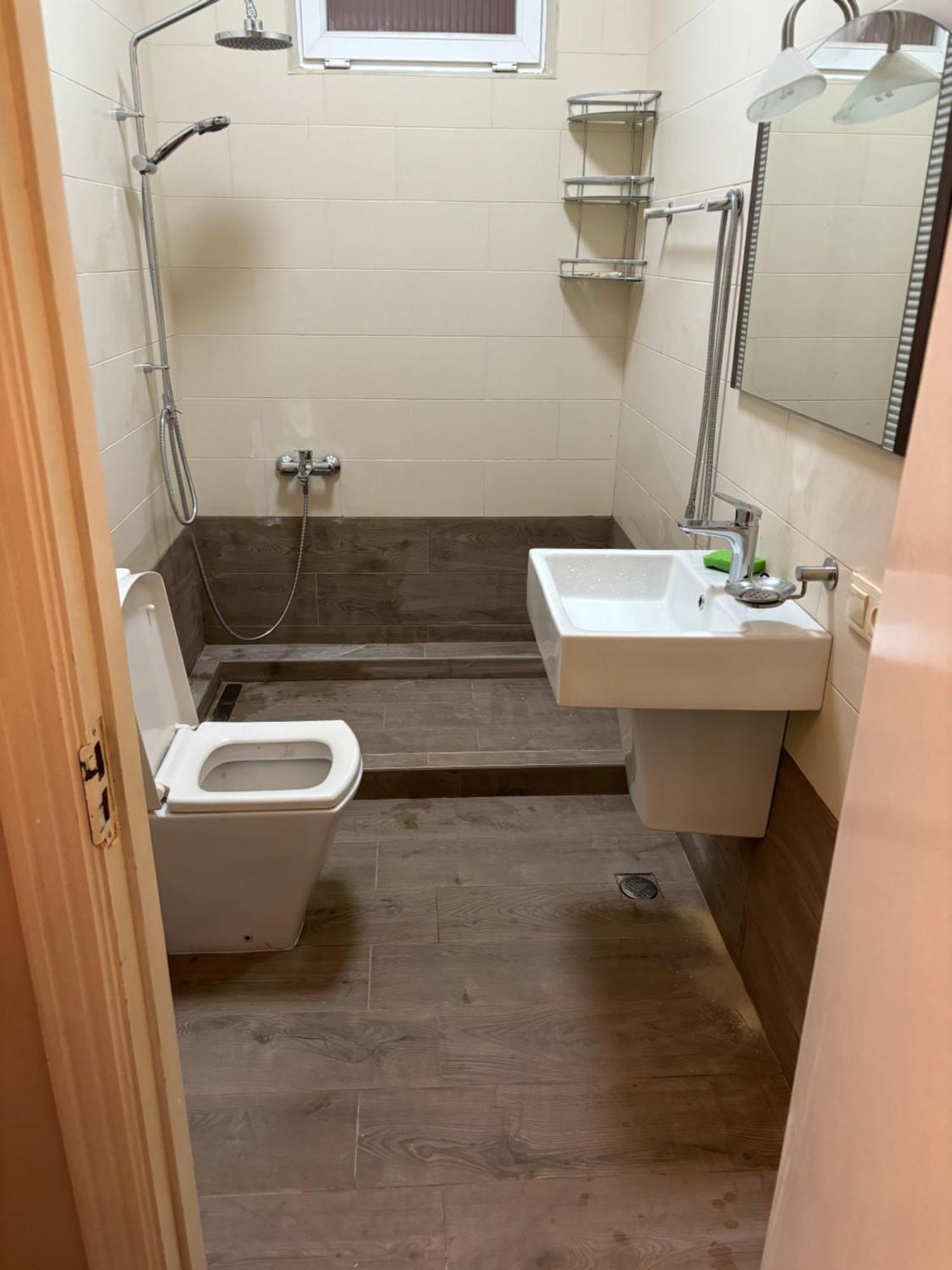 Cheap And Chic Apartment Batumi Ngoại thất bức ảnh