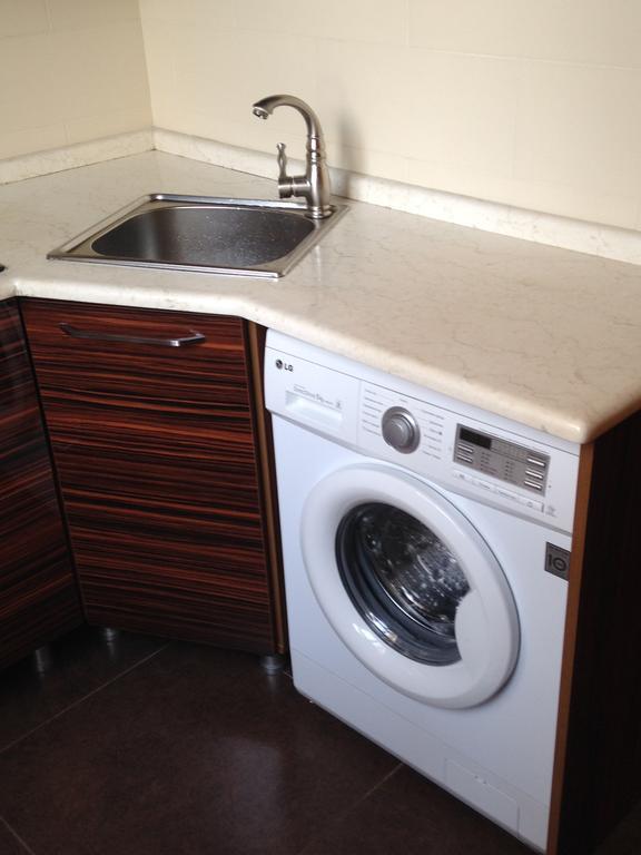 Cheap And Chic Apartment Batumi Ngoại thất bức ảnh